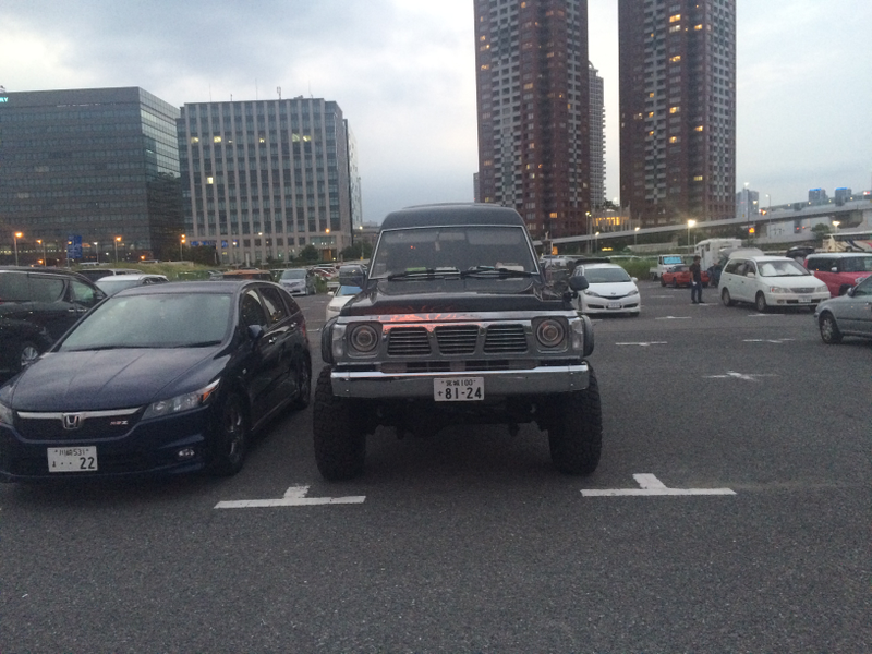 Illustration for article titled Japan, A Dogapult Trip, Part 5: Cars and Cosplay and Comiket!
